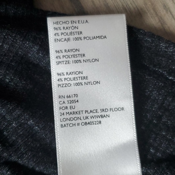 UO Pins and Needles cold shoulder lacy top - Picture 6 of 9